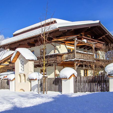 Appartement Bettina Mitterwallner อัลเทนมาร์คท์ อิม พองเงา ภายนอก รูปภาพ