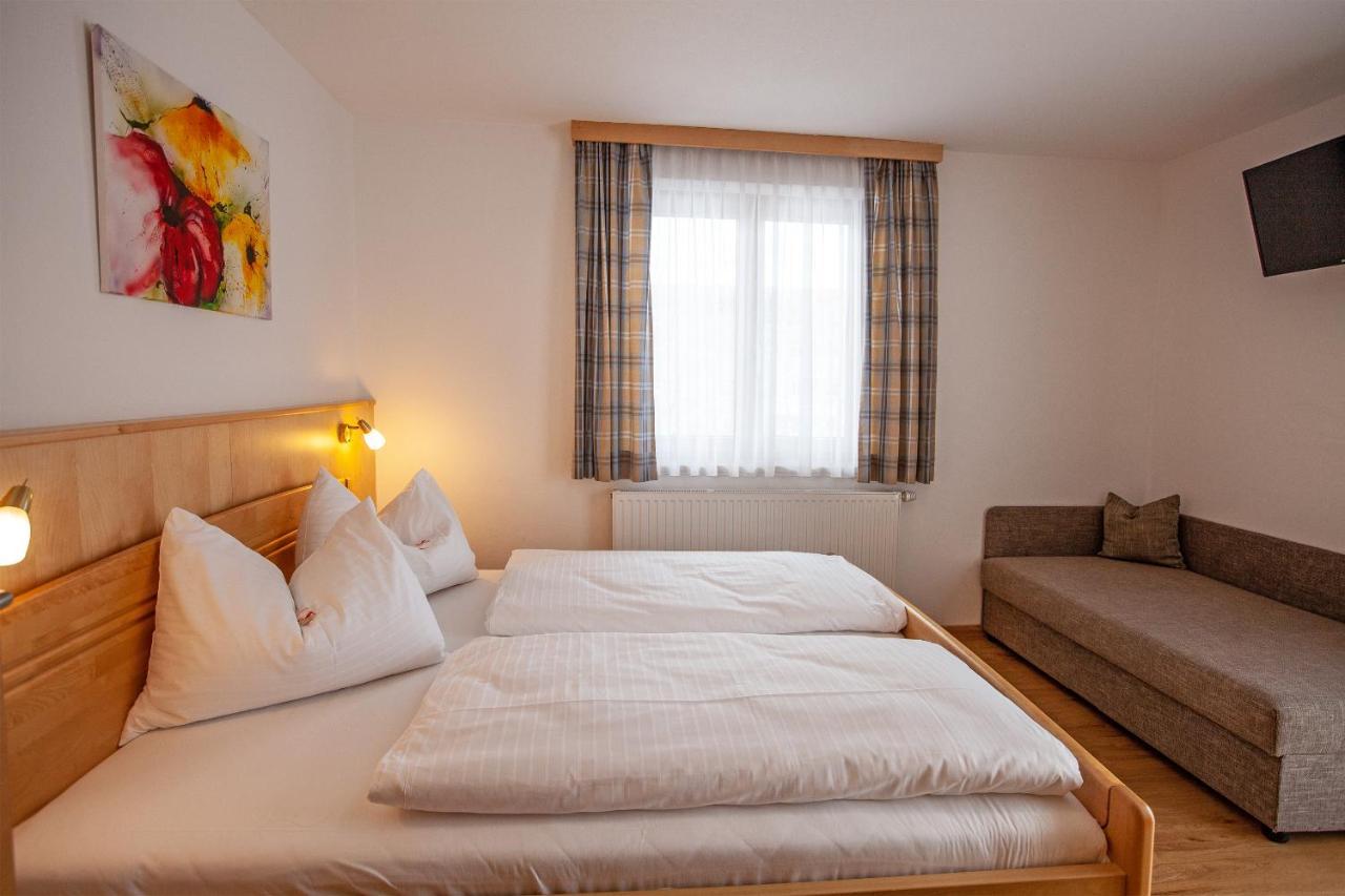 Appartement Bettina Mitterwallner อัลเทนมาร์คท์ อิม พองเงา ภายนอก รูปภาพ