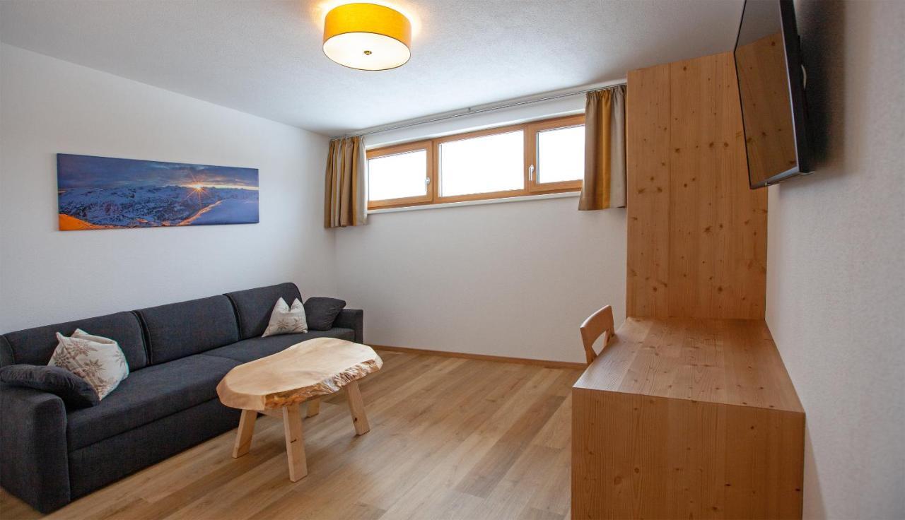 Appartement Bettina Mitterwallner อัลเทนมาร์คท์ อิม พองเงา ภายนอก รูปภาพ